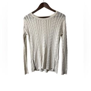AEO Off-White Knit Sweater | Small
